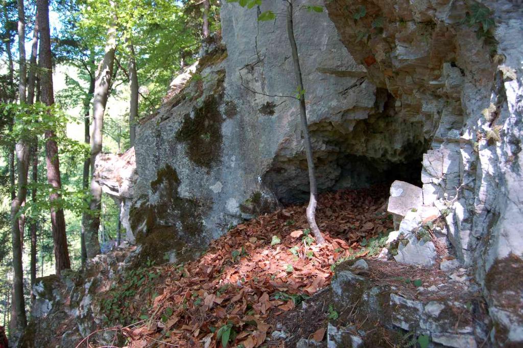 Schwarzgraben-Durchgangshoehle